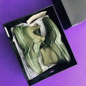 Rihanna Fenty x Puma • The Trainer hi- Olive